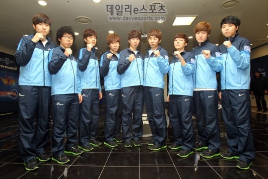 H4cker ：如果没被纳尔拍到可能结果会不一样