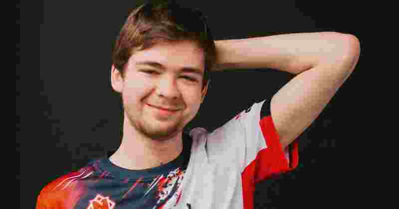 里程碑：Rookie达成LPL 900出场成就！